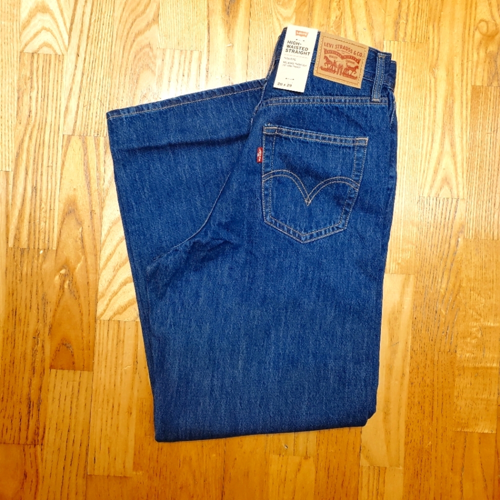 Levi’s High Rise Straight Leg Jeans - Picture 4 of 4